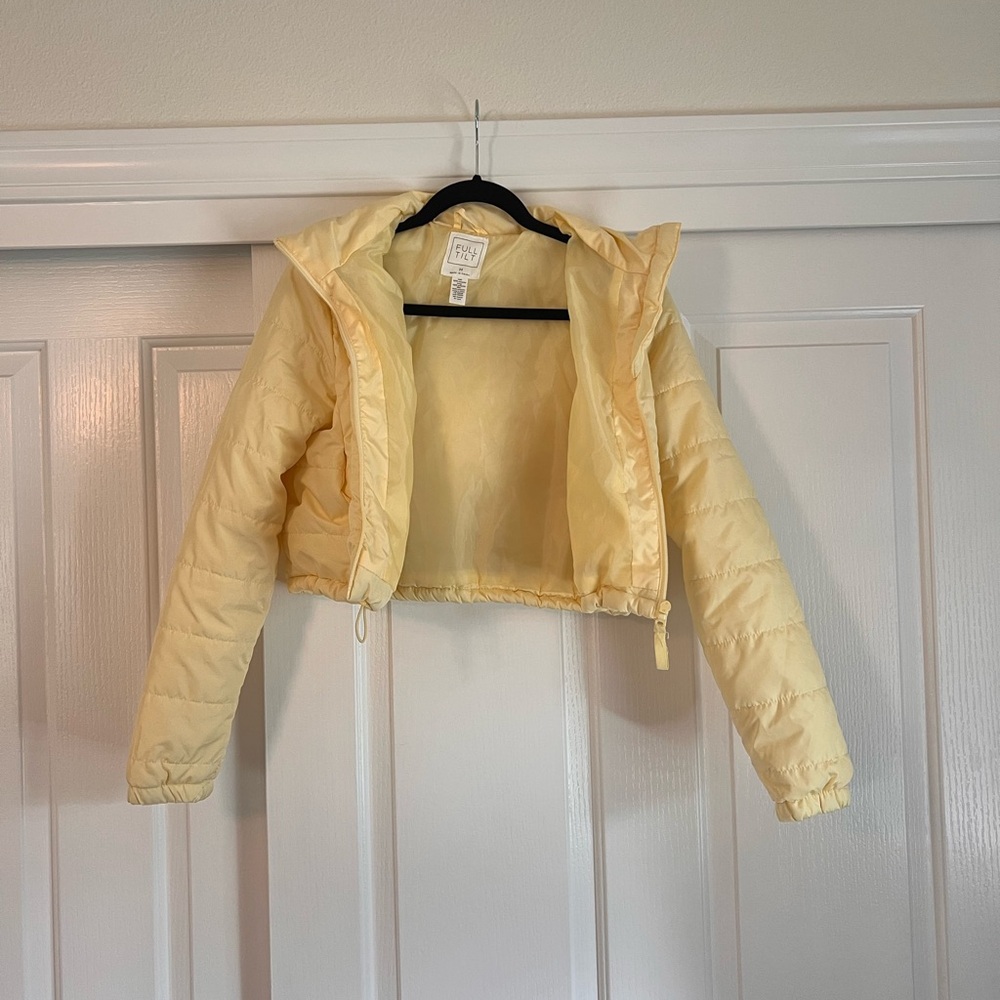 Full Tilt Soft Yellow Puffer Jacket